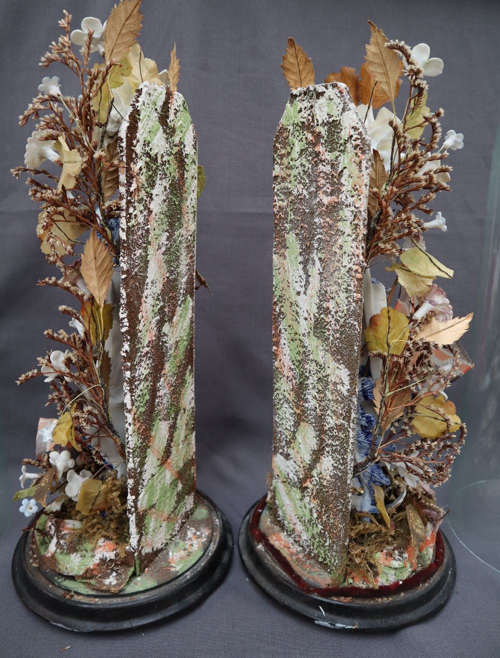 A pair of 19th century continental porcelain figures surrounded by porcelain flowers under glass - Image 6 of 7