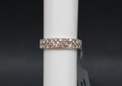 Gemporia - A 9ct white gold Tomas Rae diamond ring, set with round cut diamonds totalling 1ct,