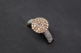 Gemporia - A 9ct gold Tomas Rae diamond ring, set with round cut diamonds totalling 1ct,