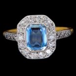 AQUAMARINE AND DIAMOND DRESS RING