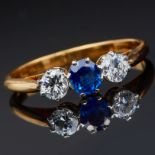 NO RESERVE, SAPPHIRE AND DIAMOND 3-STONE RING