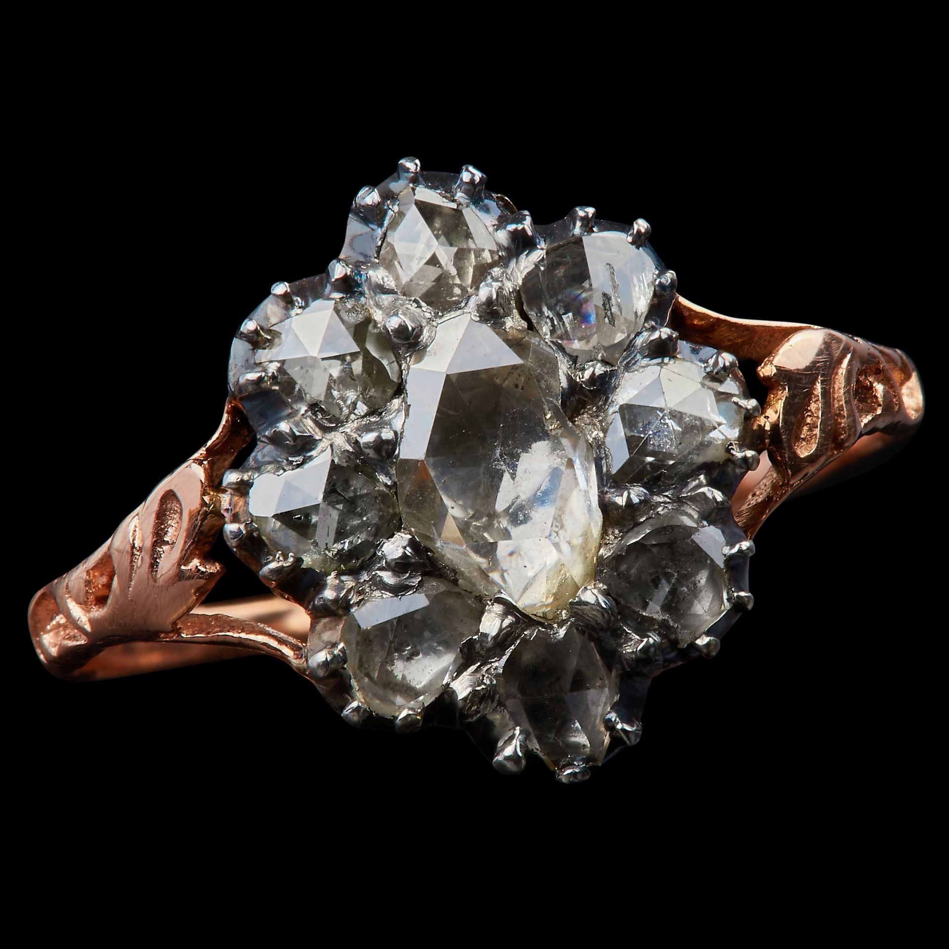 DIAMOND CLUSTER RING