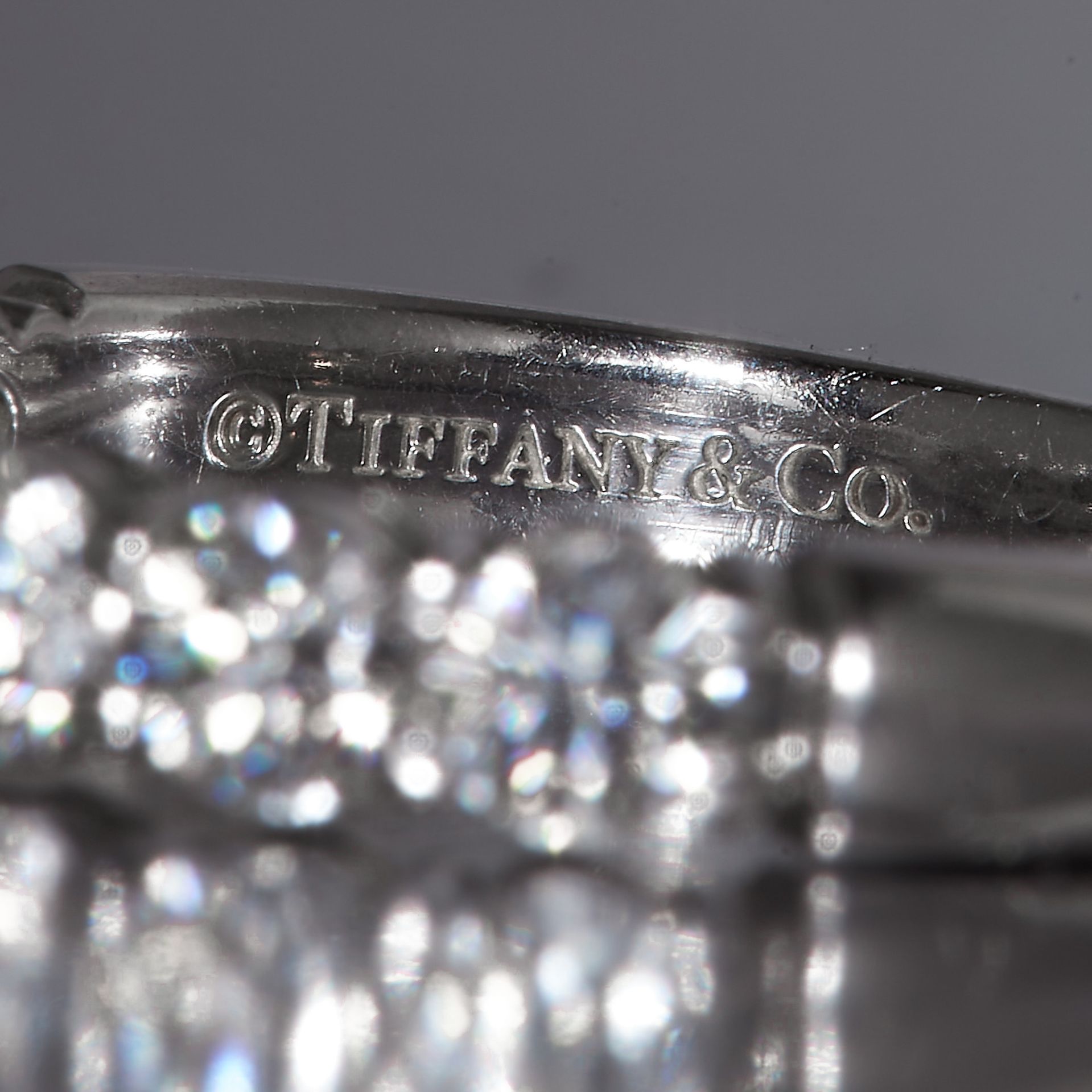 TIFFANY & CO, DIAMOND 7-STONE RING - Bild 2 aus 3