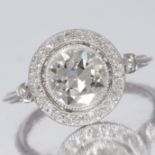 DIAMOND CLUSTER RING