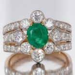 EMERALD AND DIAMOND RING