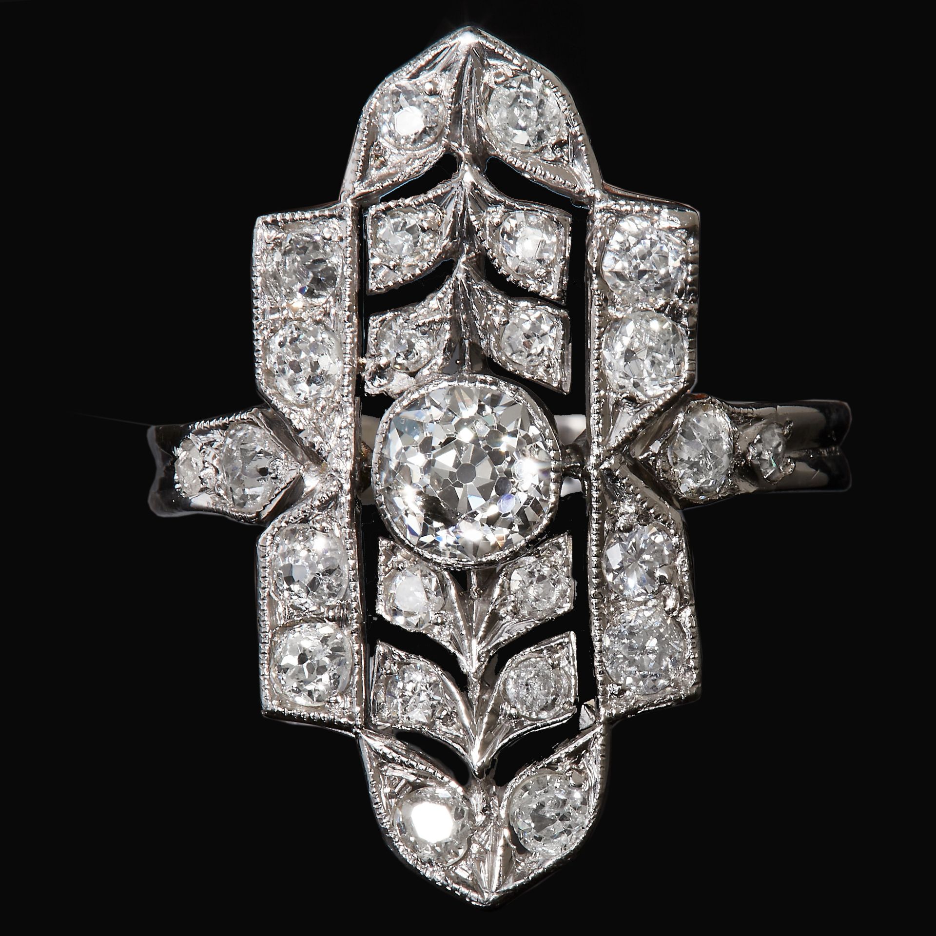 ART DECO DIAMOND RING