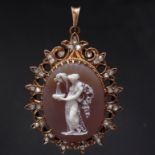 HARDSTONE CAMEO AND DIAMOND PENDANT