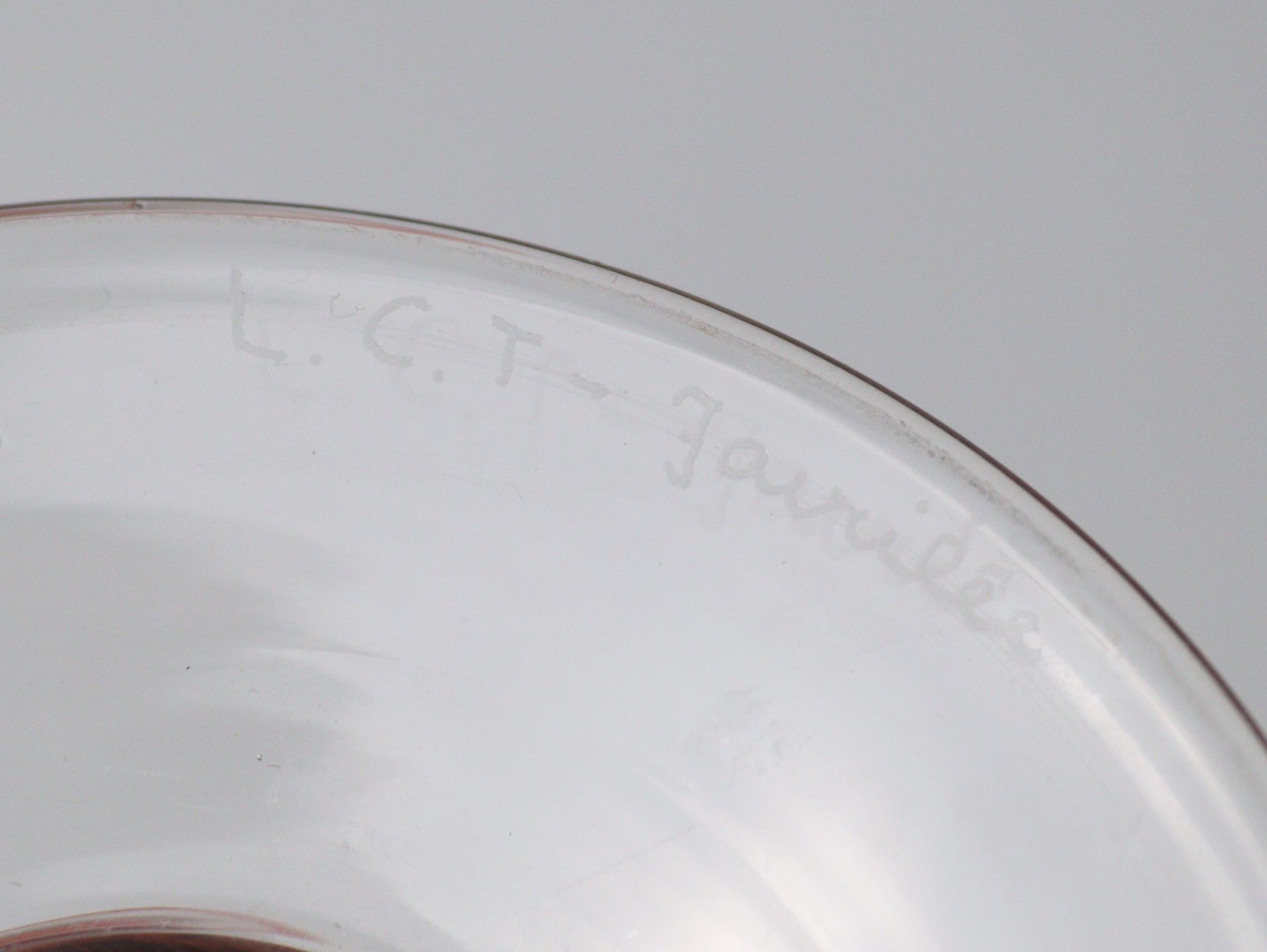 Louis Comfort Tiffany - 'Favrile' Trichtervase - Bild 9 aus 9