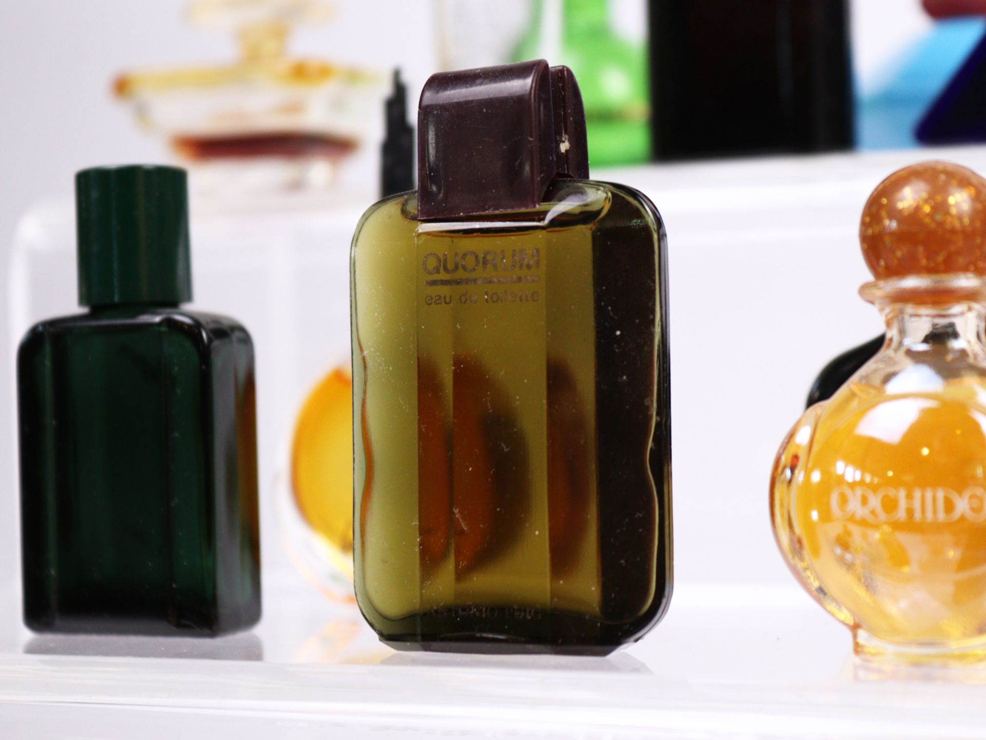 Parfüm - Miniaturen - Bild 4 aus 7
