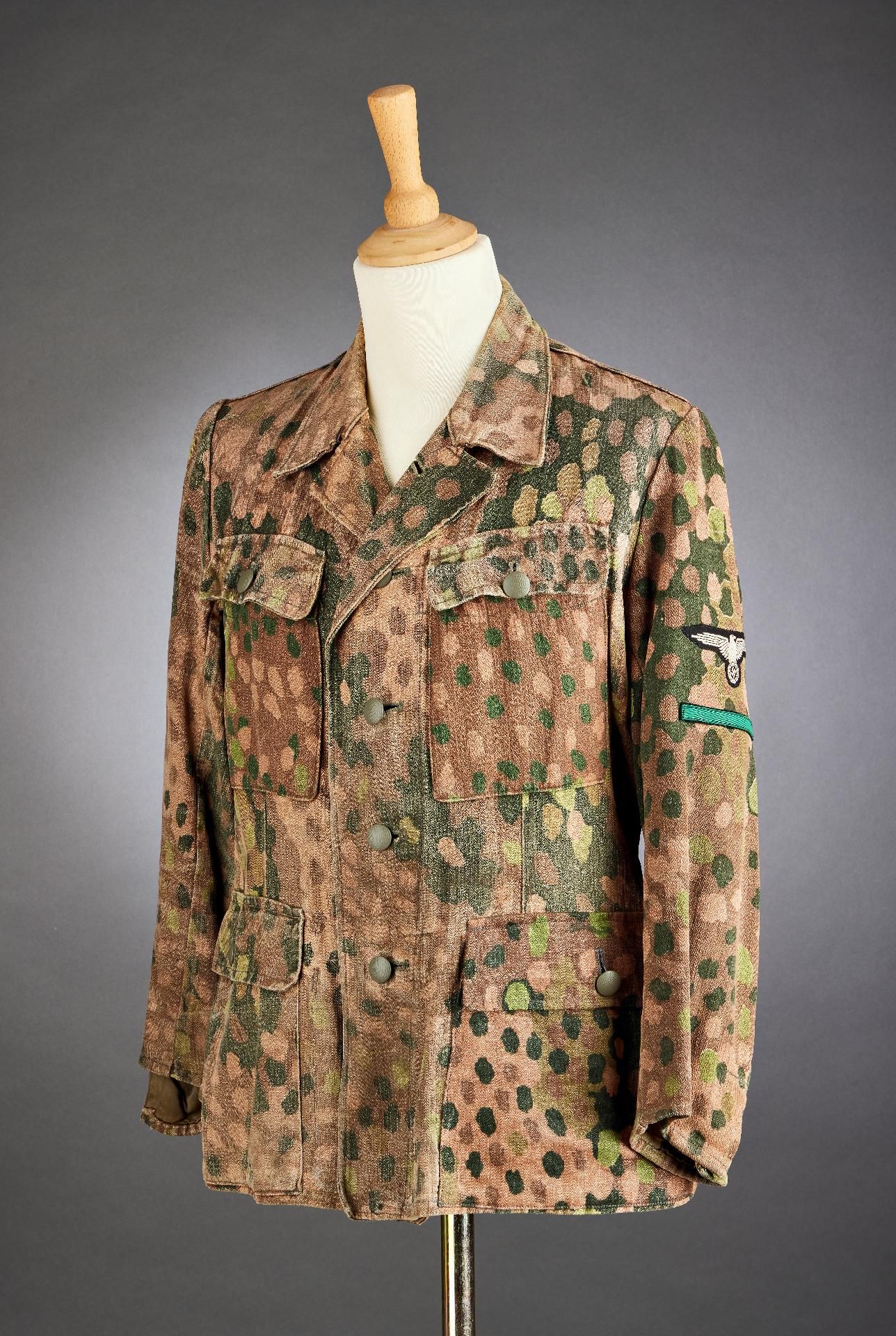 Waffen SS : Waffen - SS Feldbluse in Erbstarnmuster.