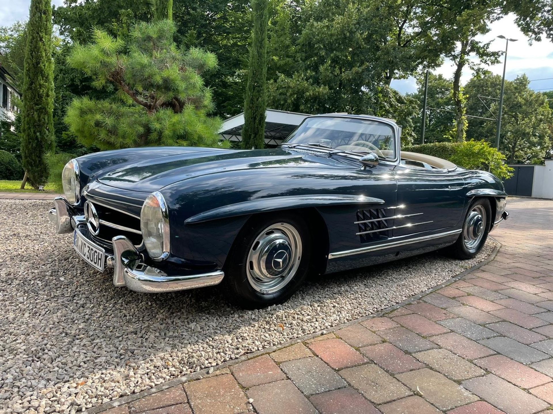 Oldtimer : Mercedes 300 SL Roadster W 198 II