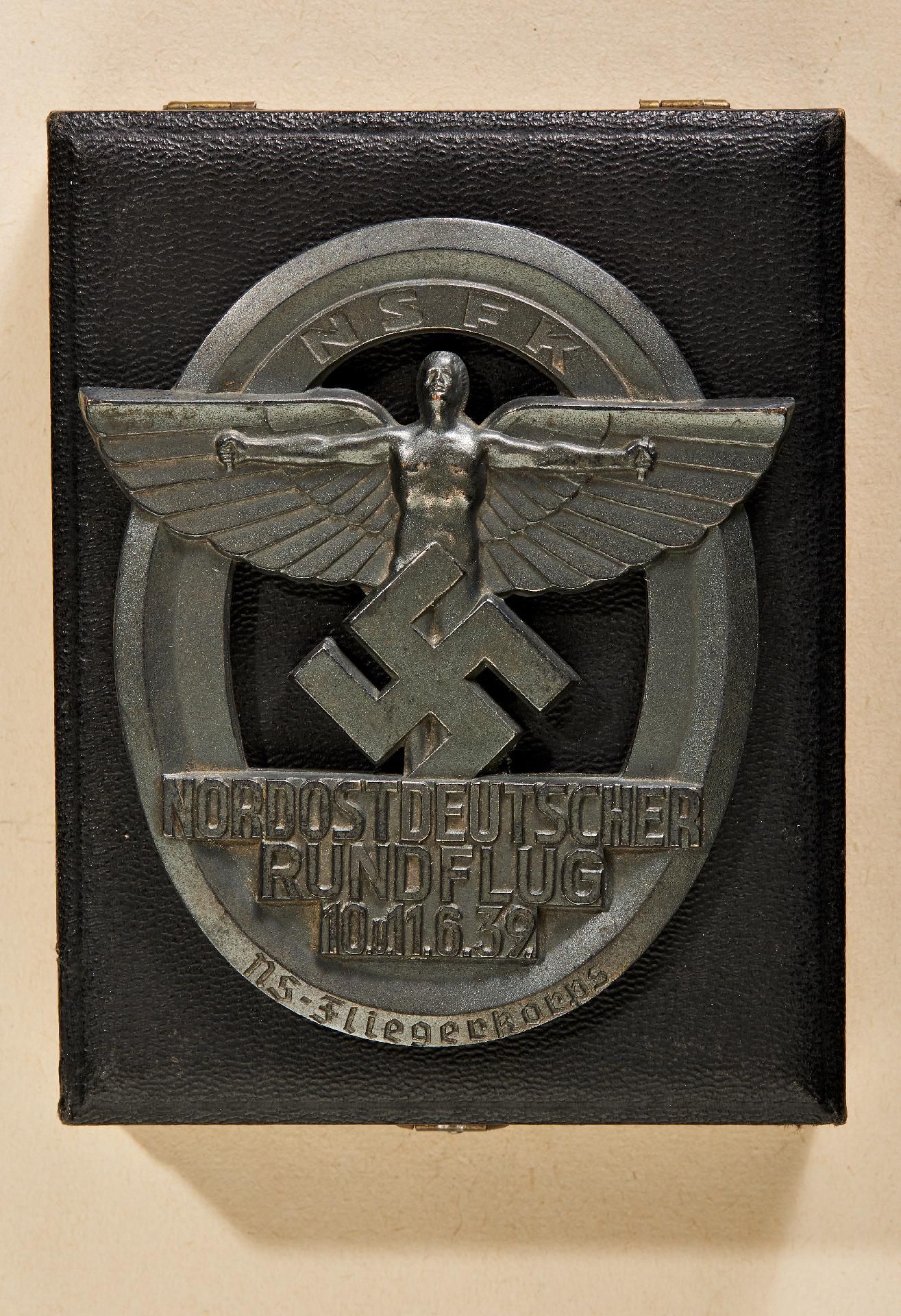 Zivile Auszeichnungen und Abzeichen : Plakette des NSFK - Norddeutscher Rundflug 10. u. 11. 6. 1939