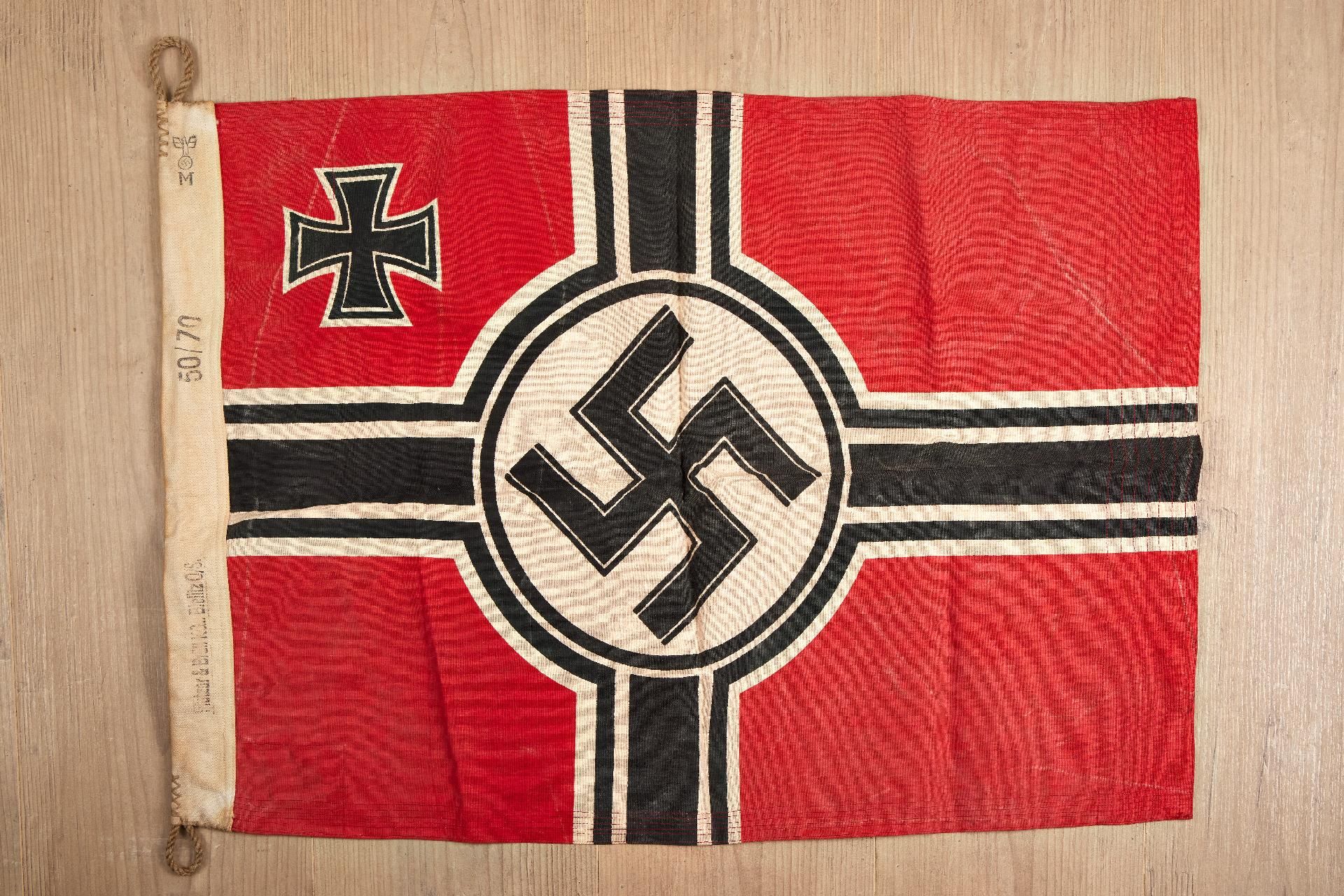 Heer Allgemein : Reichskriegsflagge