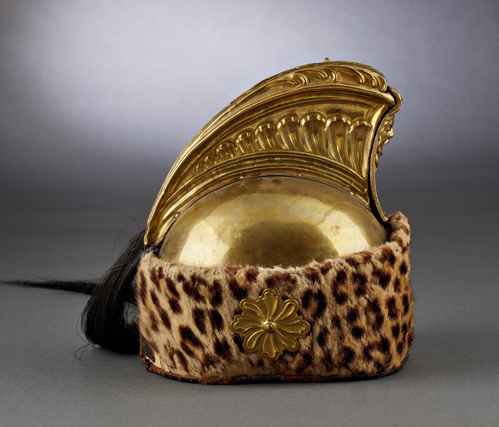 Frankreich : Französischer Dragonerhelm, vermutlich der Legion Condé, Ende 18. Jahrhundert. - Bild 3 aus 9