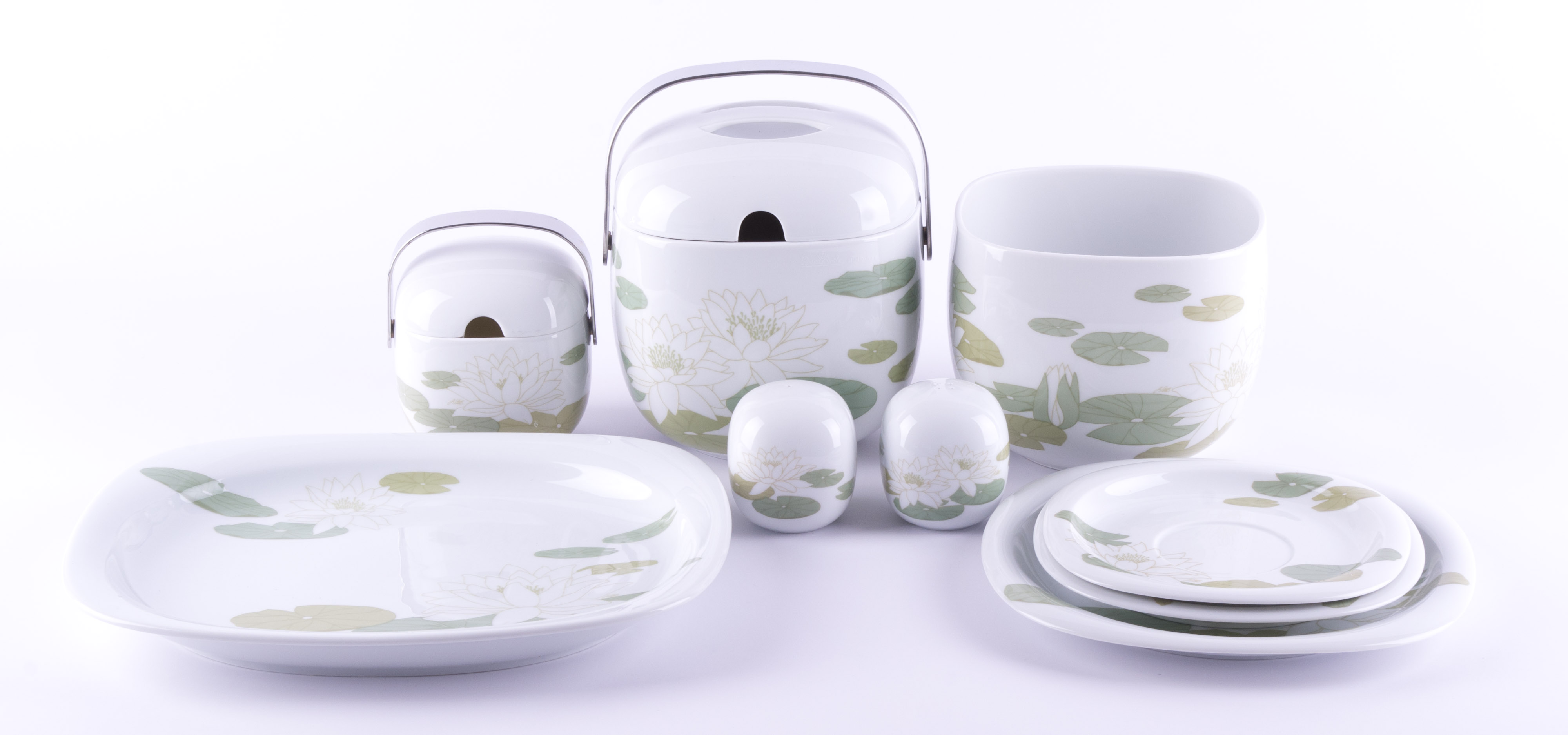 A group of porcelain dinner service Rosenthal Studio Line Suomi - Image 2 of 5