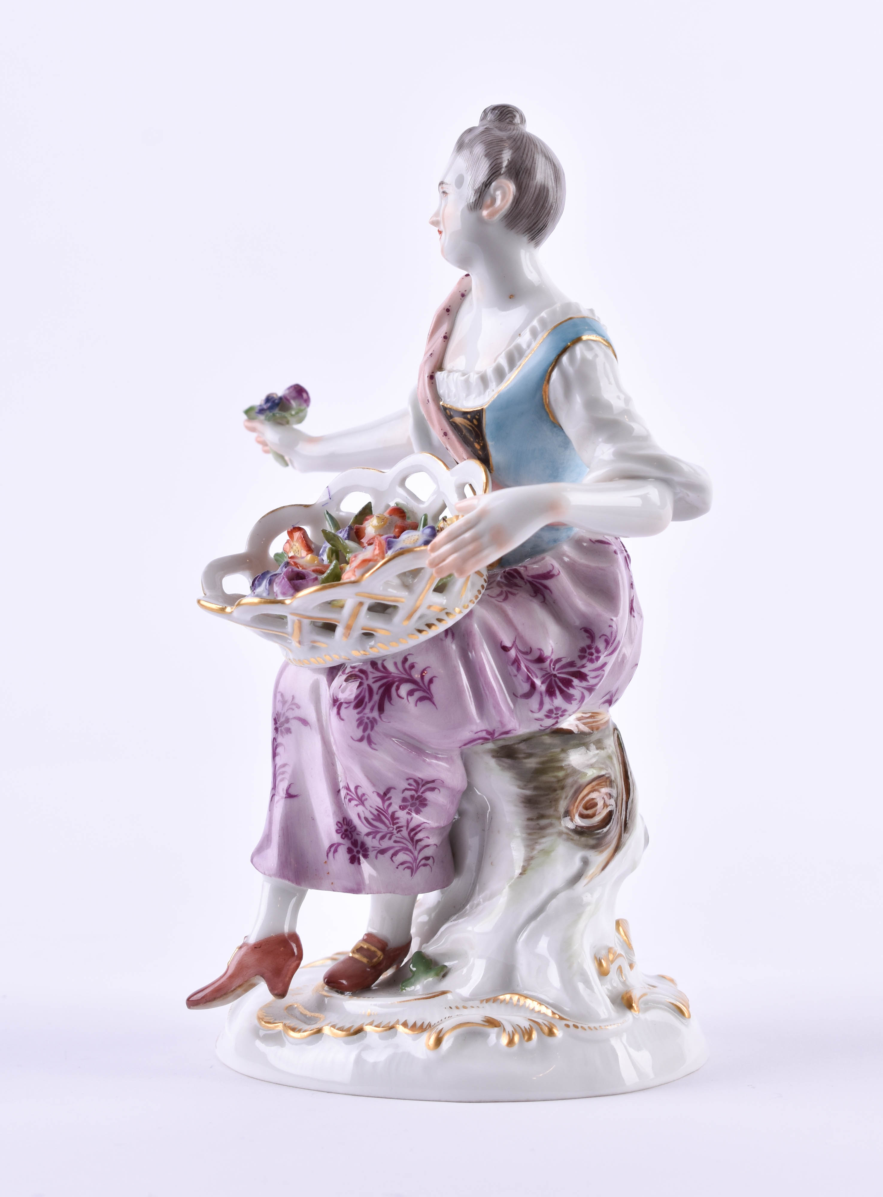 Gardener with flower basket Meissen - Image 2 of 5