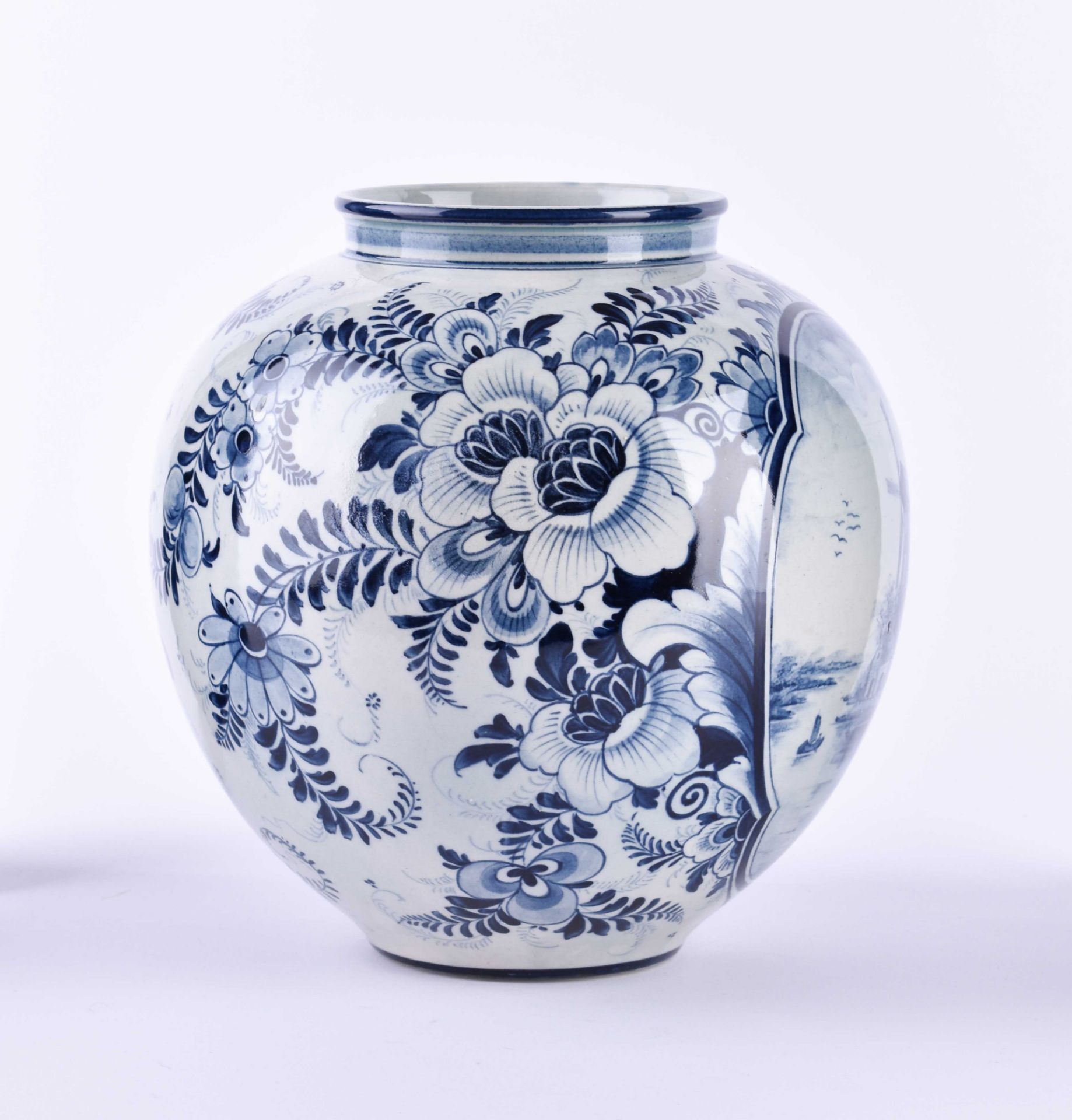 Vase Delft 20th century - Image 3 of 5