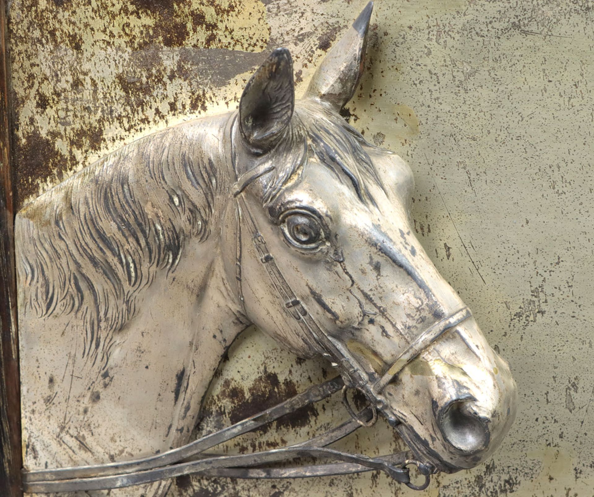 Reliefbild *Pferdeköpfe* Bommer, Georg - Bild 3 aus 3