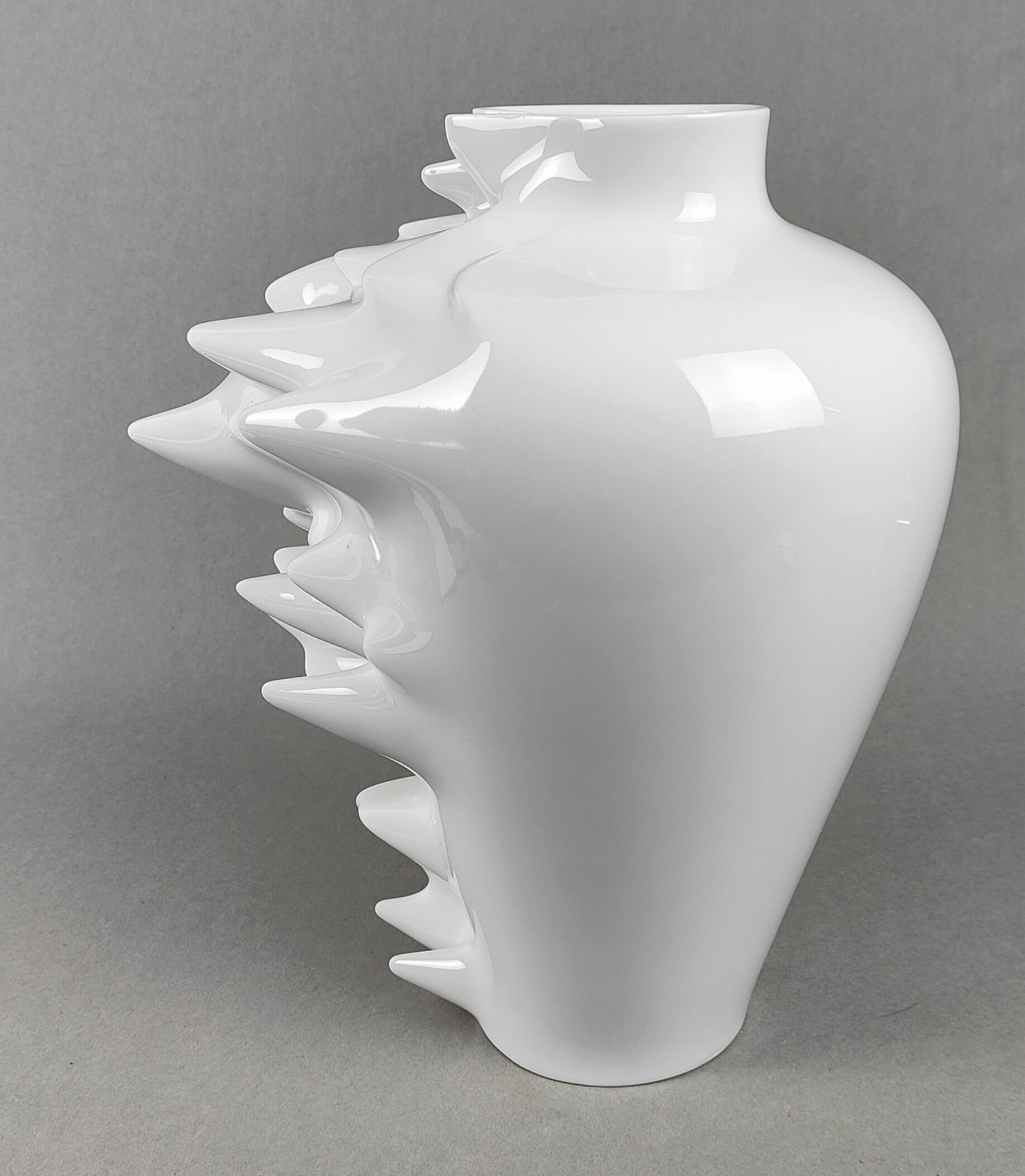 Rosenthal Fast Vase von Cédric Ragot - Image 3 of 3