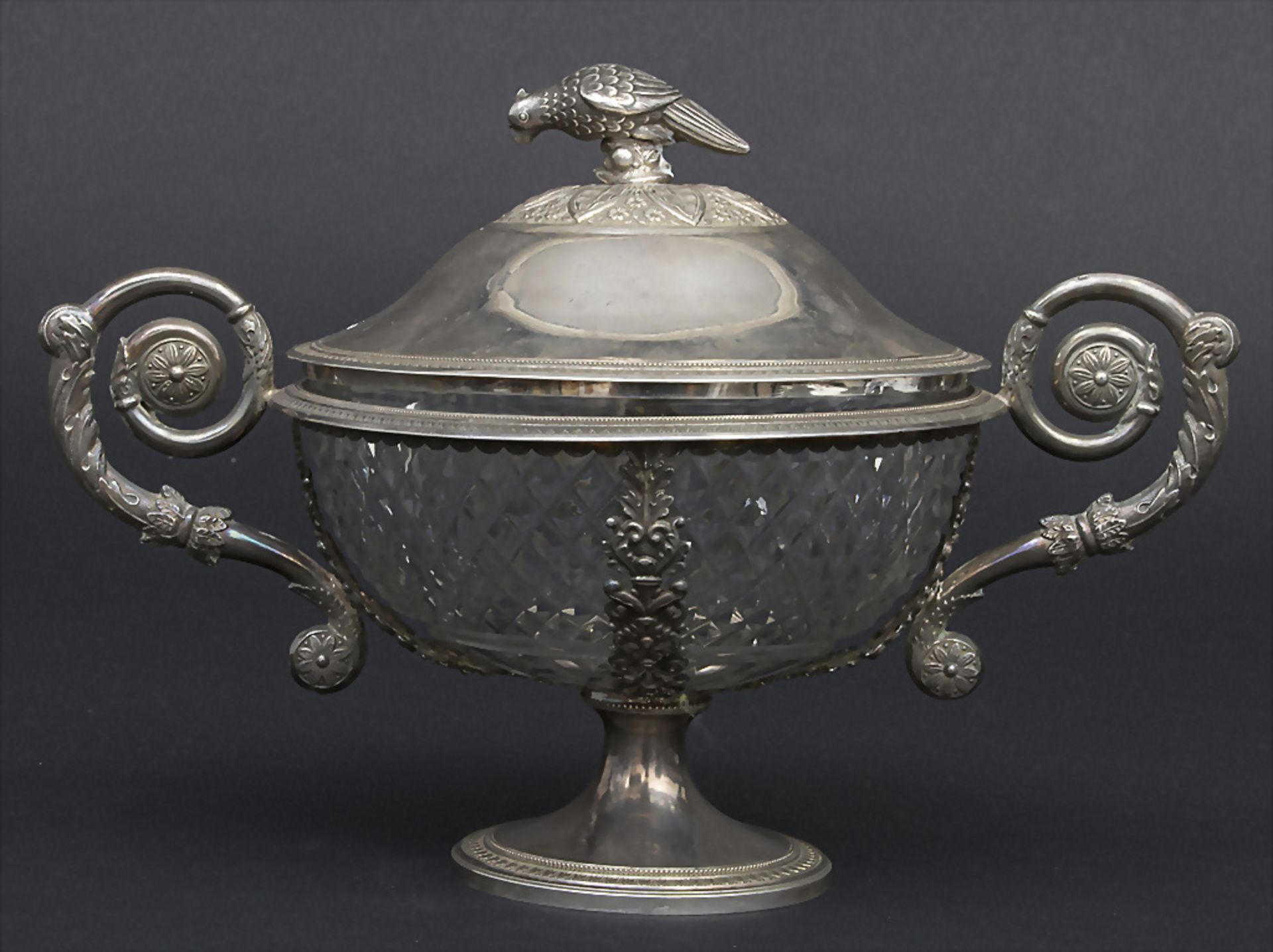 Deckeldose / A lidded silver bowl, Brüssel / Brussels, um 1840