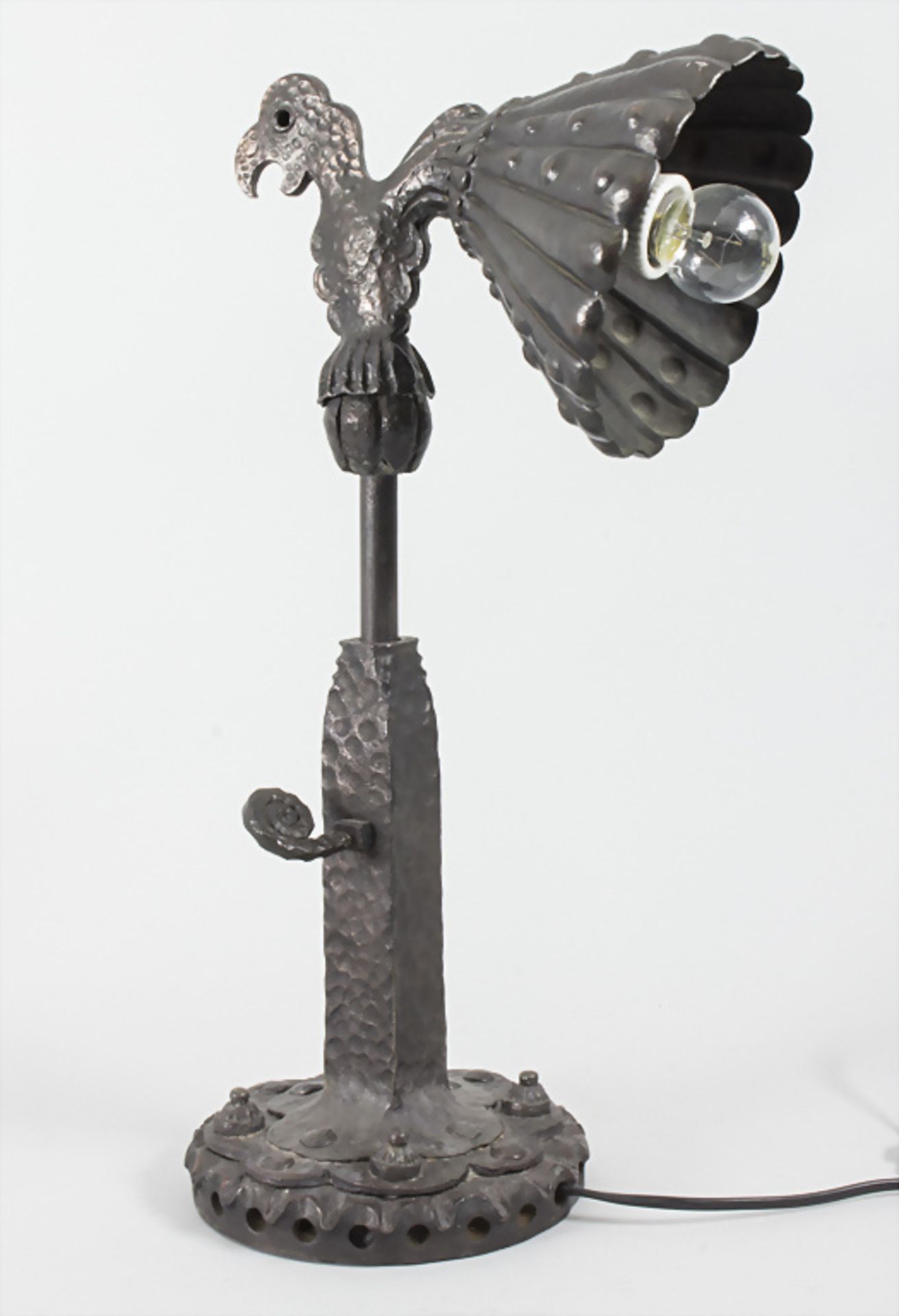 Paul KISS (1885-1952) (zugeschr.), Art Déco Tischlampe / An Art Deco table lamp, um 1925