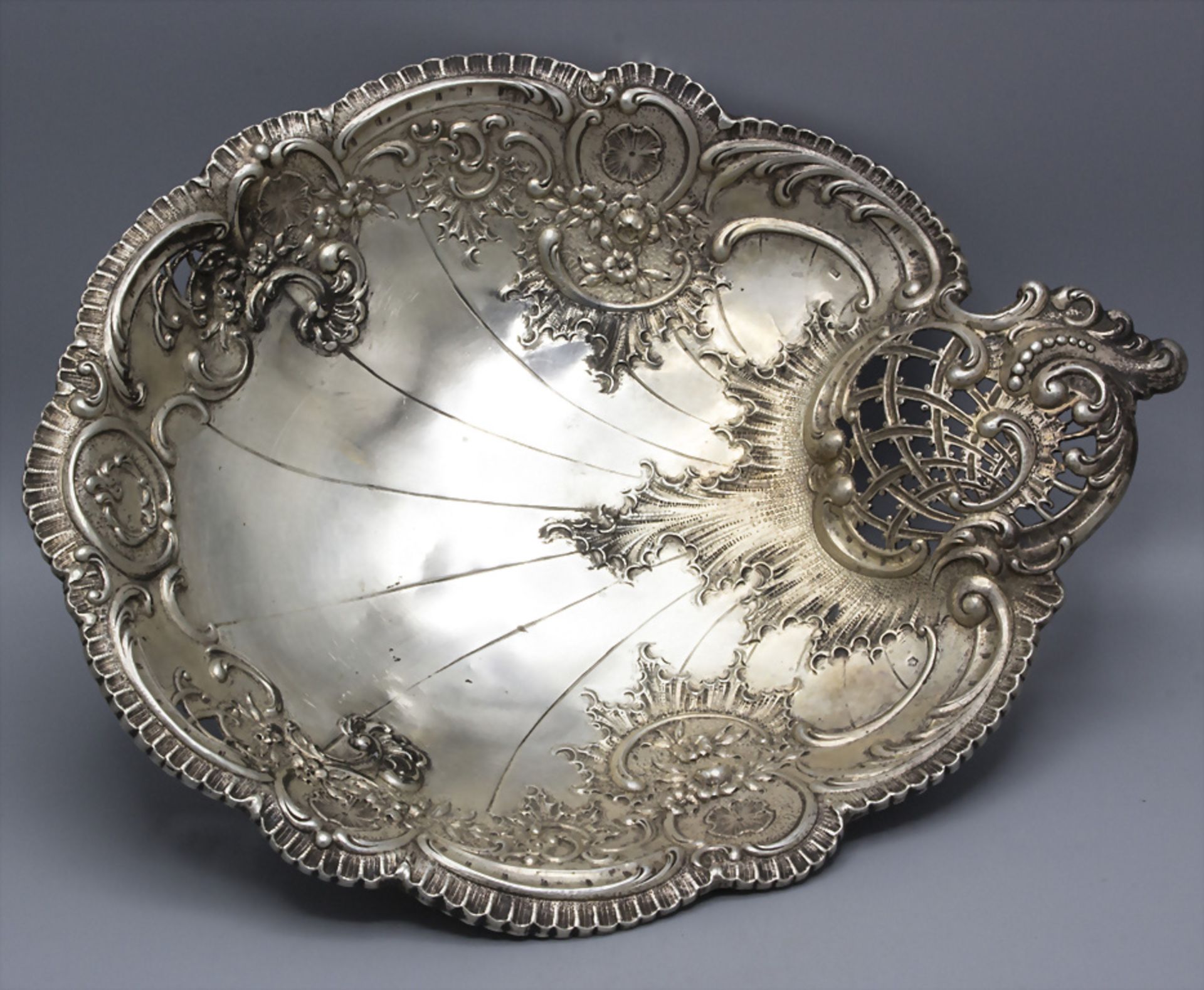 Historismus Anbietschale / A silver Historicism serving bowl, Wien, um 1880