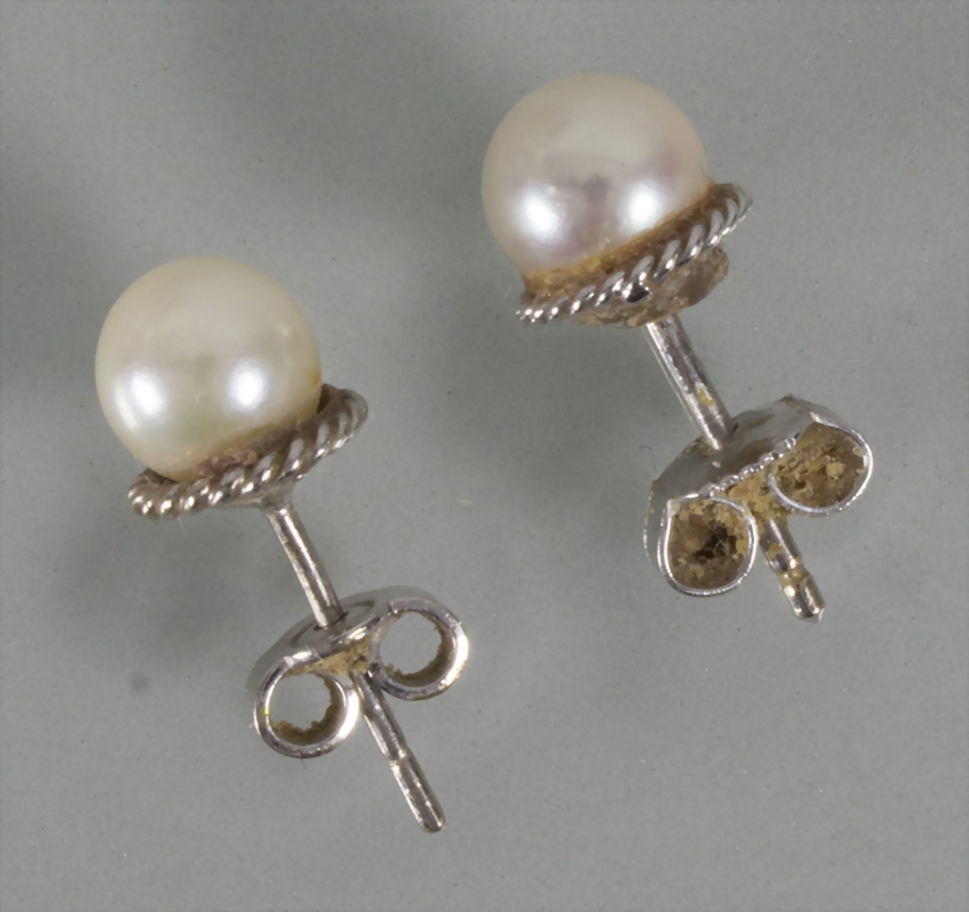 Paar Perlenohrringe / A pair of 14 ct gold earrings with pearls