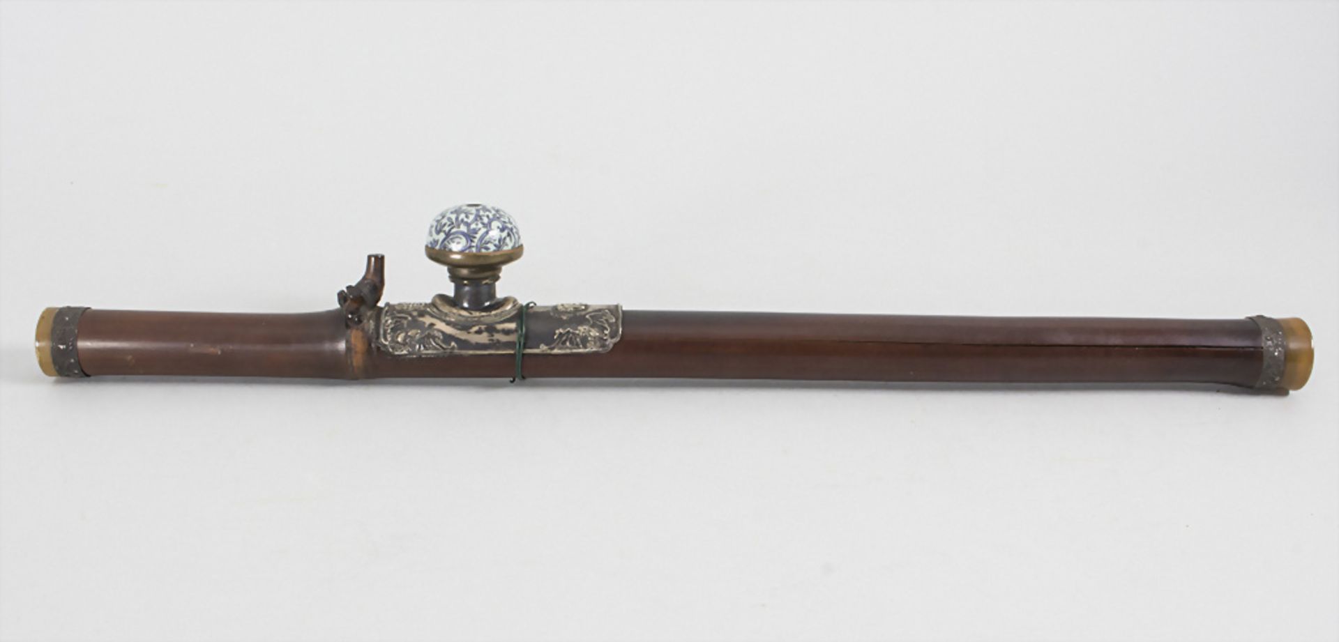 Seltene Opiumpfeife / A rare opium pipe, China, Qing Dynastie (1644-1911), wohl Qianlong ...
