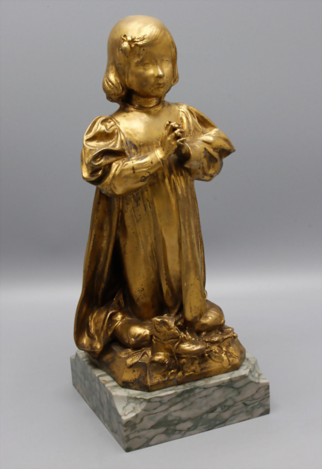 Paul Ch. A. Auban (Mirebeau-sur-Bèze 1869-1945 Paris), Bronze Skulptur 'Kniendes Mädchen' / ...