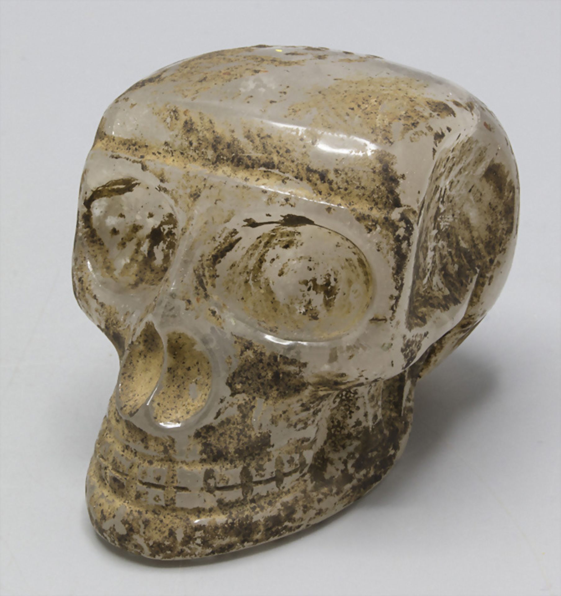 Totenschädel aus Bergkristall / A skull made of rock crystal