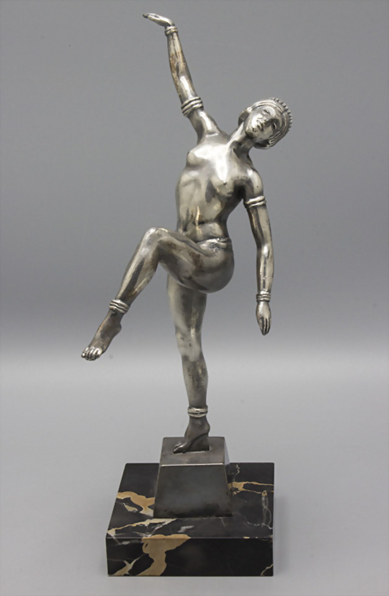 Adam Féron, Art Déco-Figur 'Tänzerin' / An Art Nouveau figure of a female dancer, um 1920