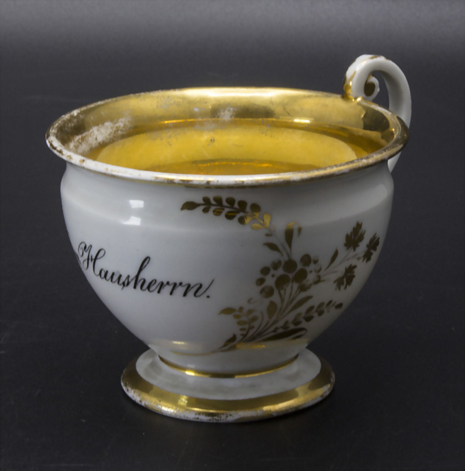 Tasse 'Dem Hausherrn' / A cup with inscription, Meissen, um 1820