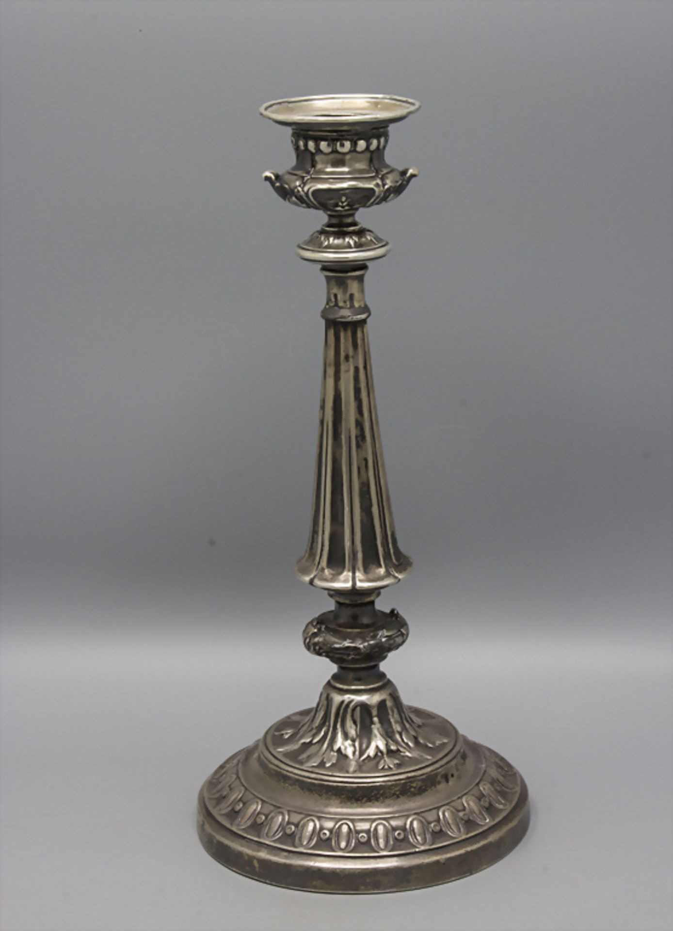 Silber-Leuchter / A silver candlestick, Paris, 19. Jh.