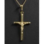 Goldkette mit Kreuzanhänger / A gold necklace with an 18 ct gold cross pendant