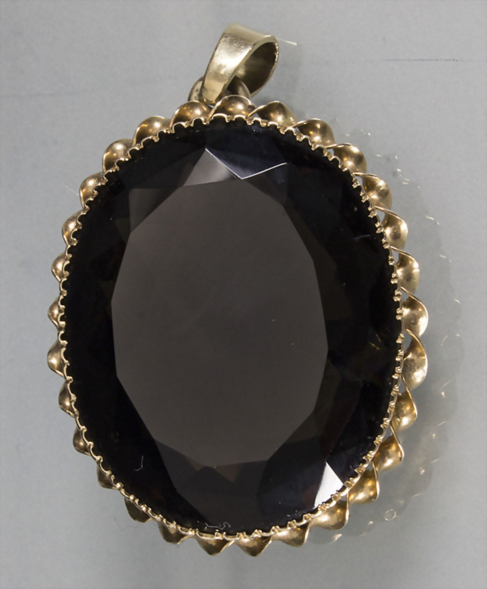 Anhänger mit Rauchtopas / A pendant with topaz