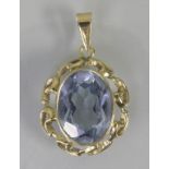 Anhänger mit Aquamarin / A 14 ct gold pendant with aquamarine