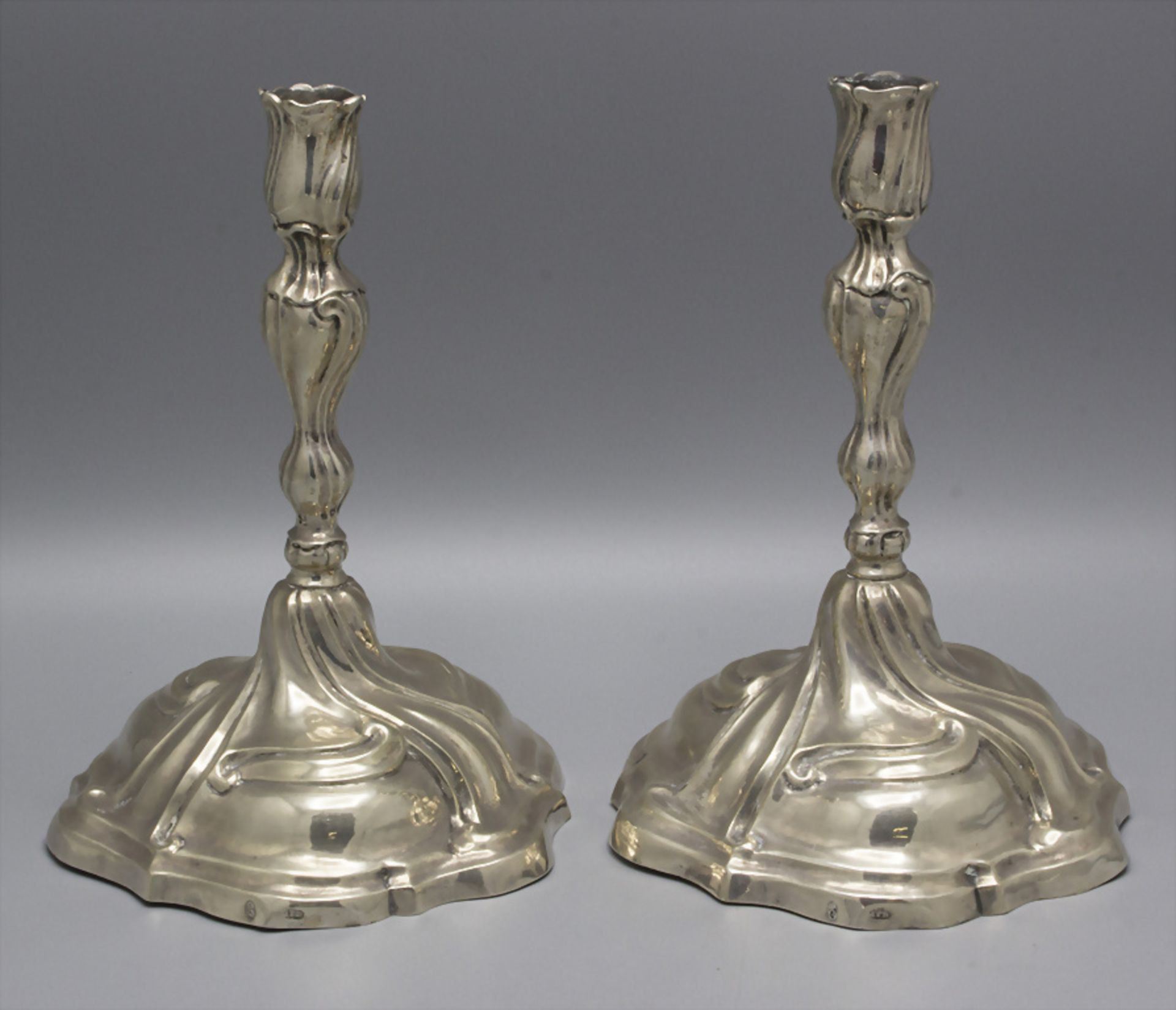 Paar Barock Kerzenleuchter / A pair of Baroque silver candlesticks, Joh. Ph. Heckenauer, ...