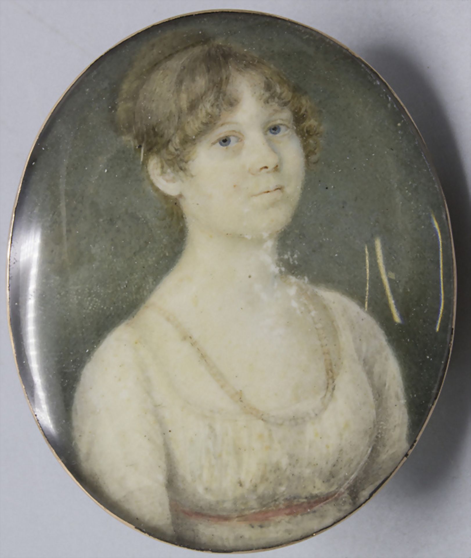 Empire Miniatur Porträt einer jungen Dame / An Empire miniature portrait of a young lady, ...