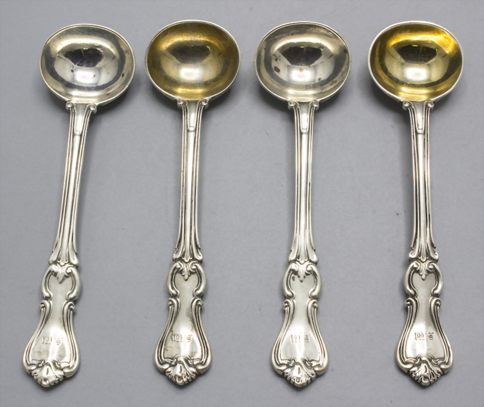 4 Senflöffel / A set of 4 mustard spoons, George William Adams, London, 1868