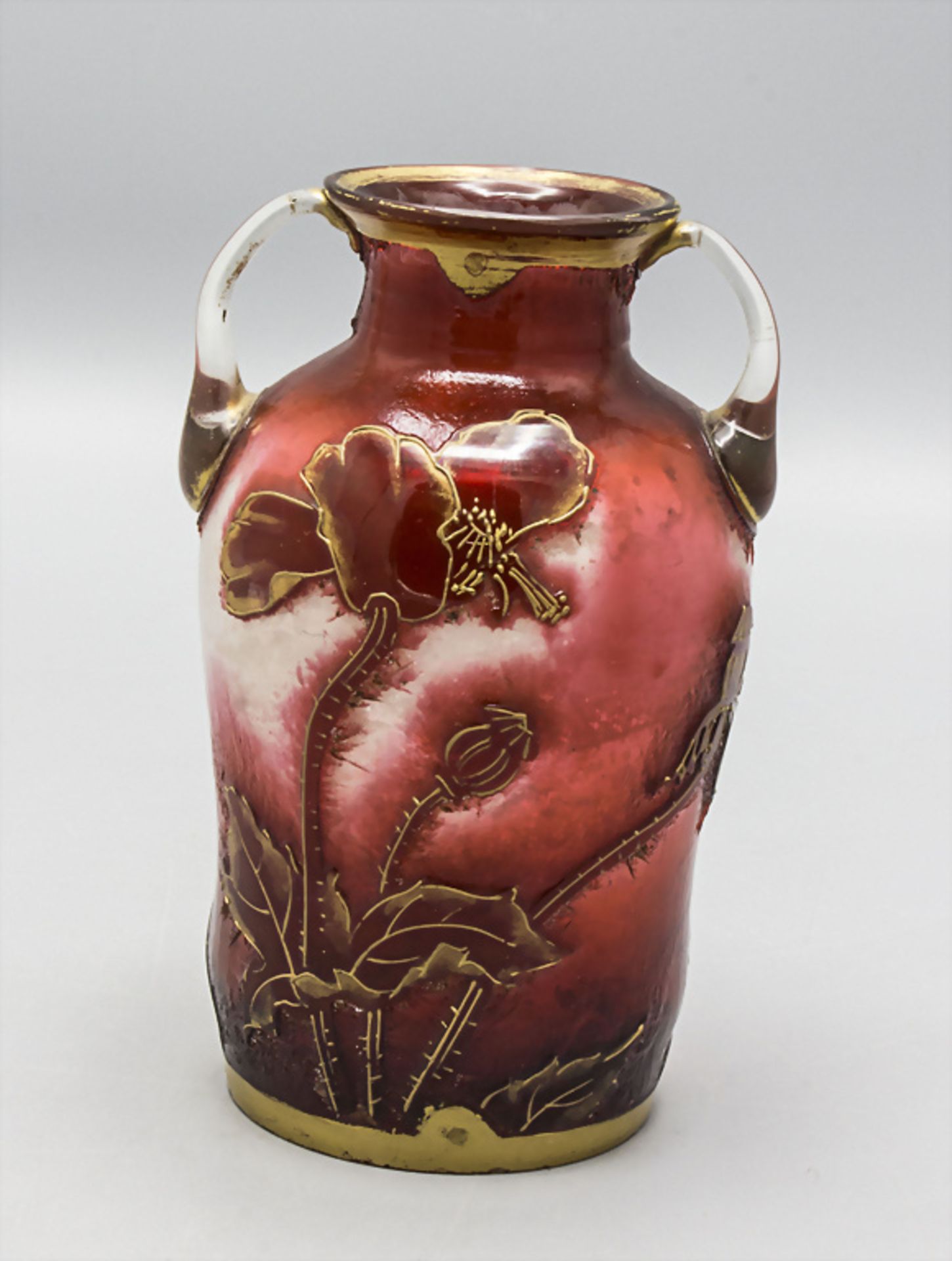 Jugendstil Vase mit Klatschmohn / An Art Nouveau glass vase with poppy flowers, Legras et ...