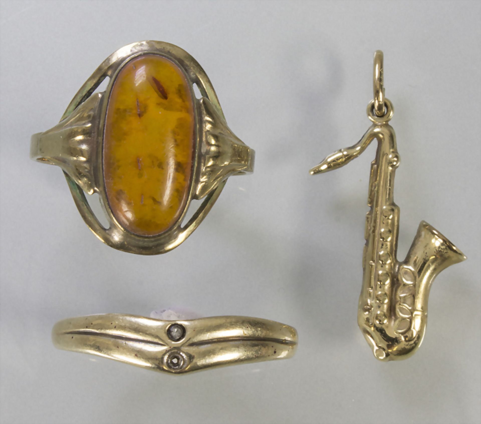 Konvolut Goldschmuck / A set of 8 ct gold jewellery