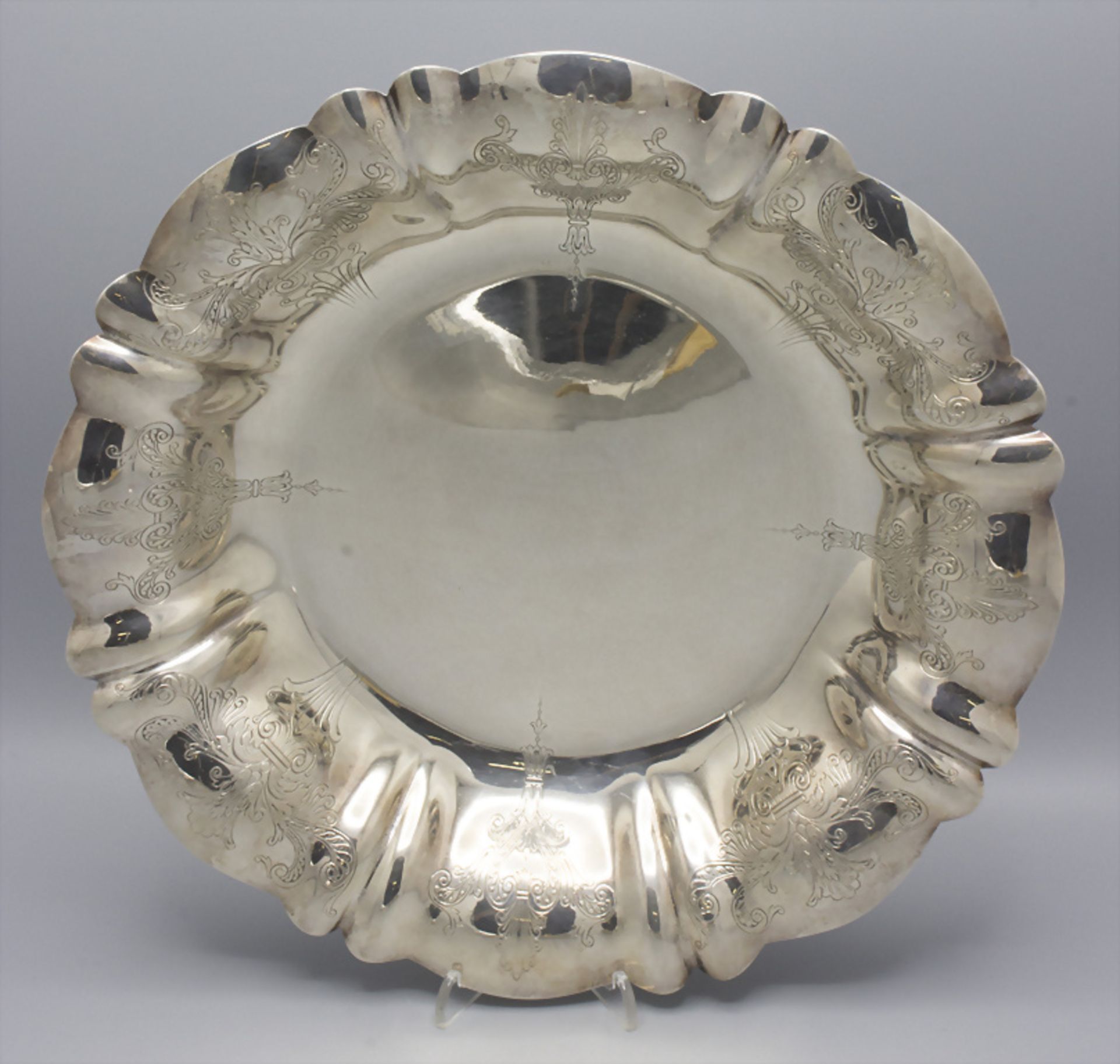 Runde Silberschale / A large silver tray, Gorham, Birmingham, 20. Jh.