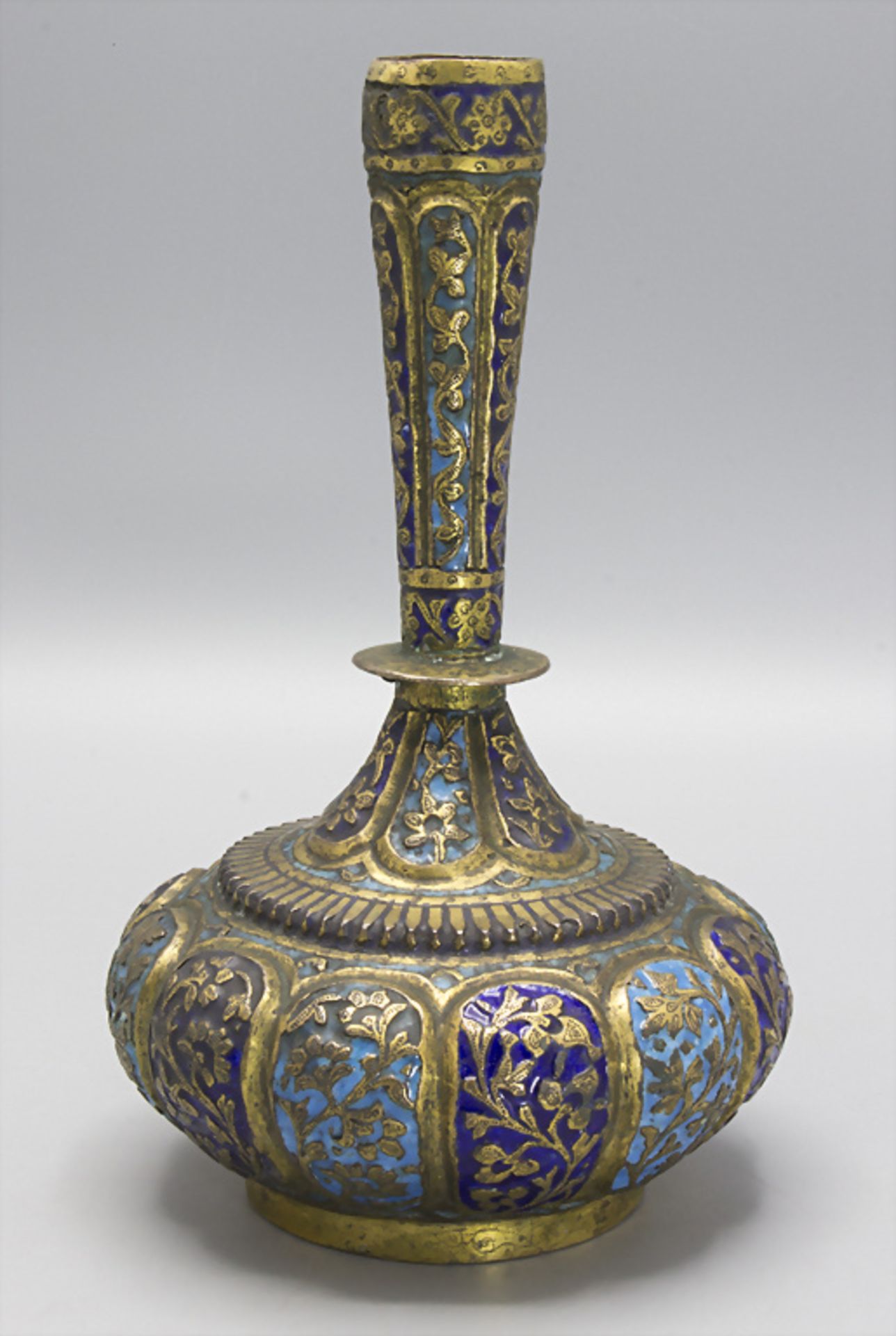 Ziervase / A decorative vase, Persien, 18./19. Jh.