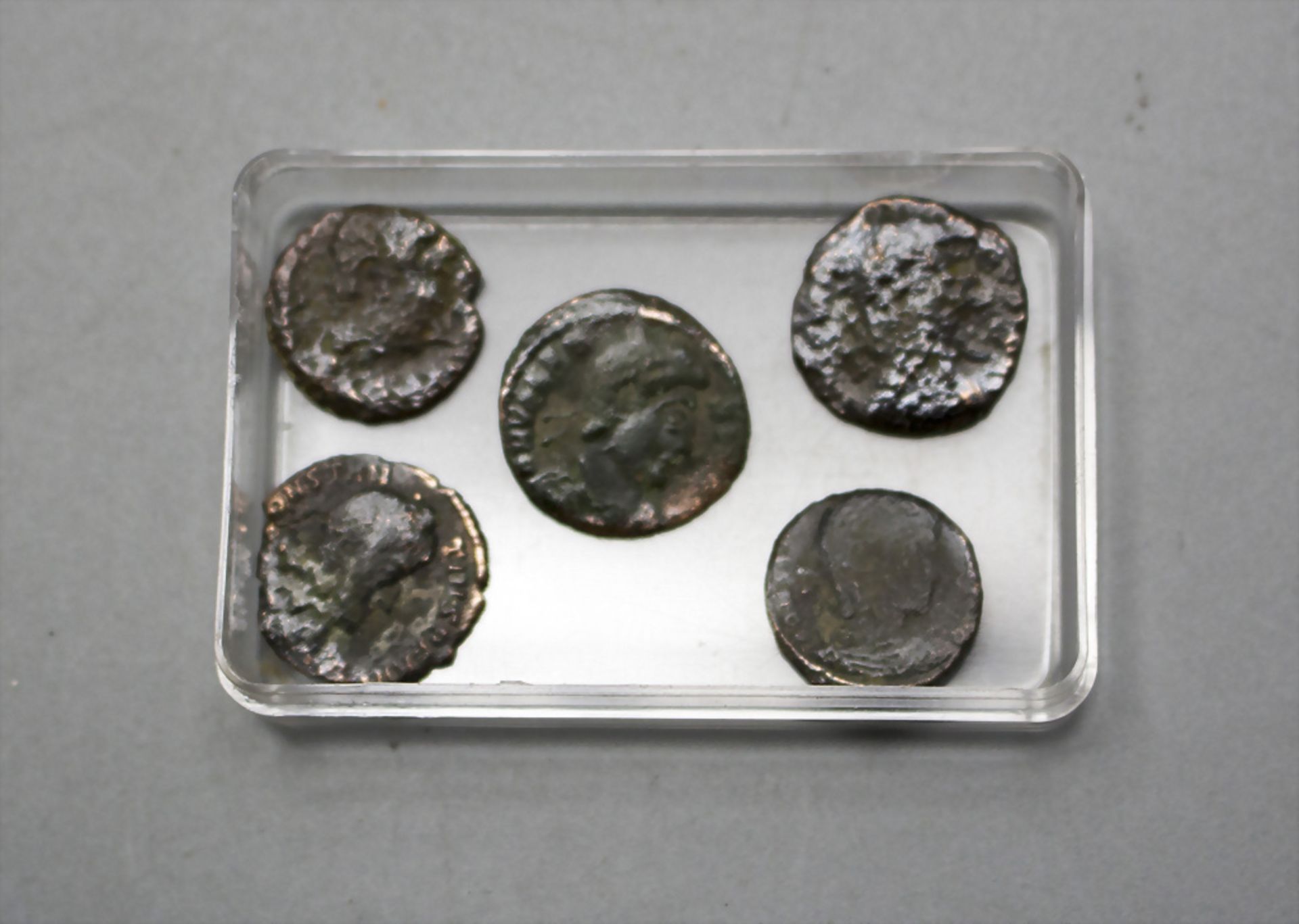 Konvolut aus 5 römischen Münzen / A set of 5 Roman coins