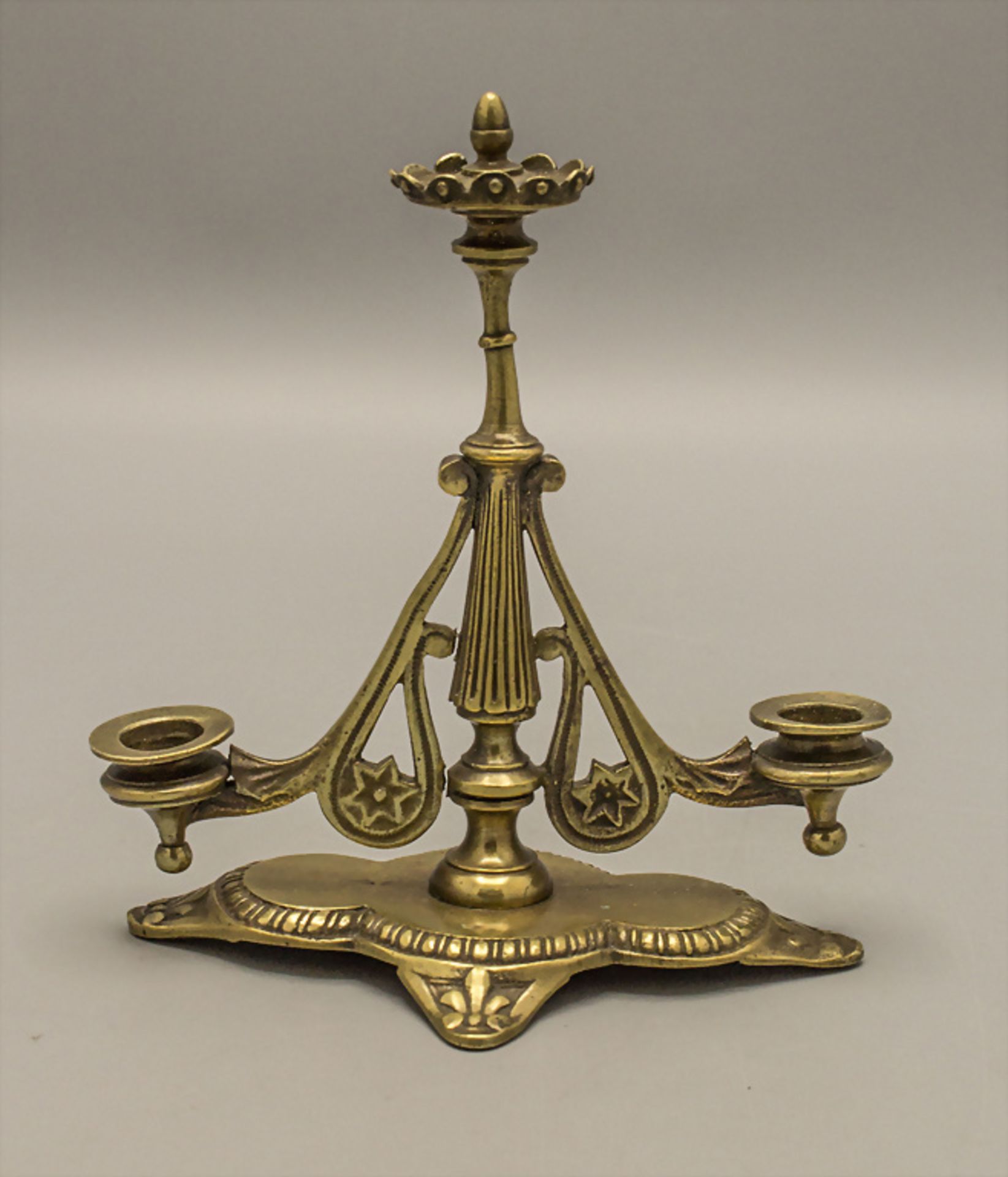 Miniatur Kerzenhalter / A miniature bronze candleholder, Frankreich, 19. Jh.