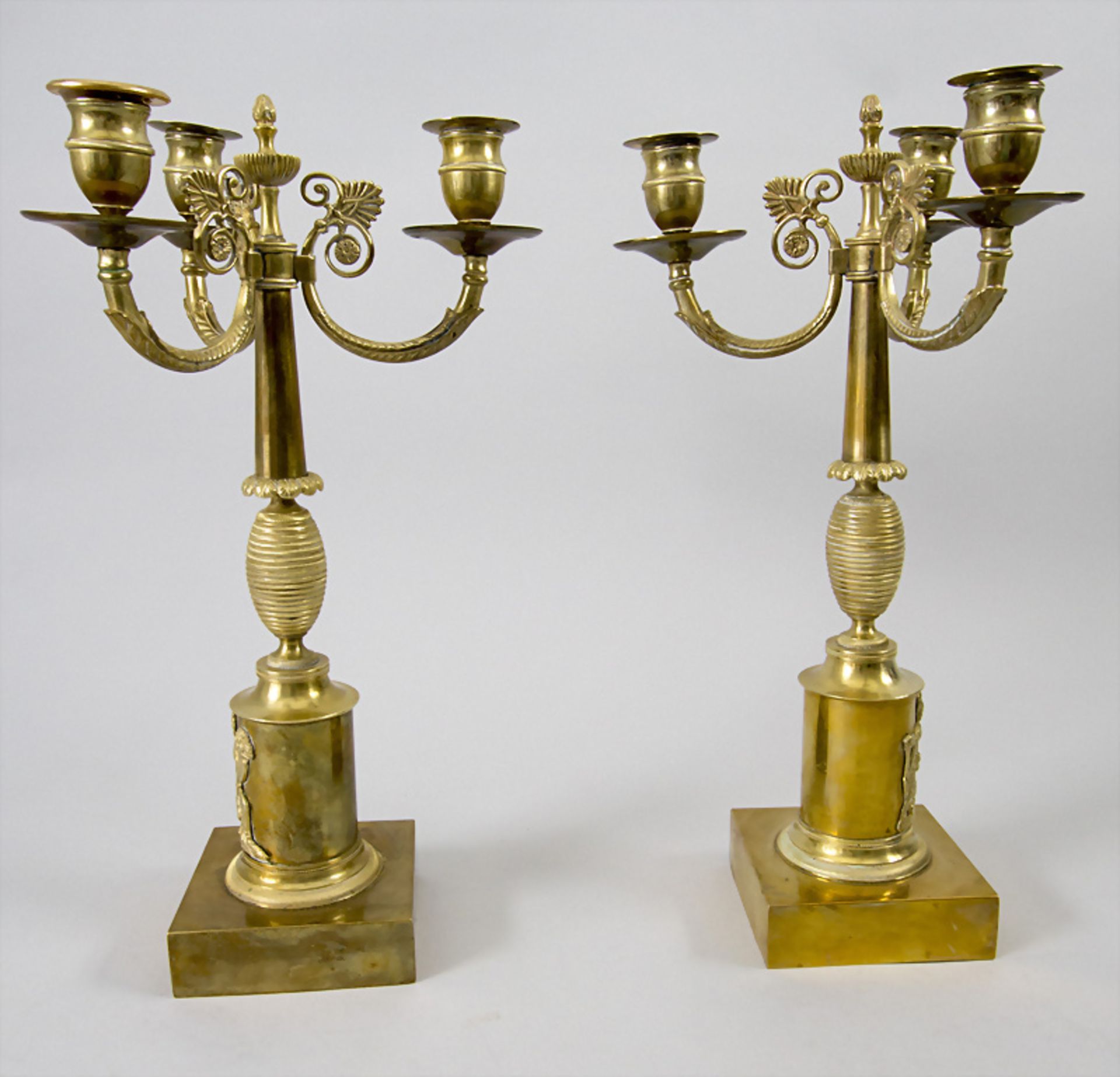 Paar dreiflammige Leuchter 'Göttin Ceres' / A pair of three-flamed candelabras 'Goddess Ceres',