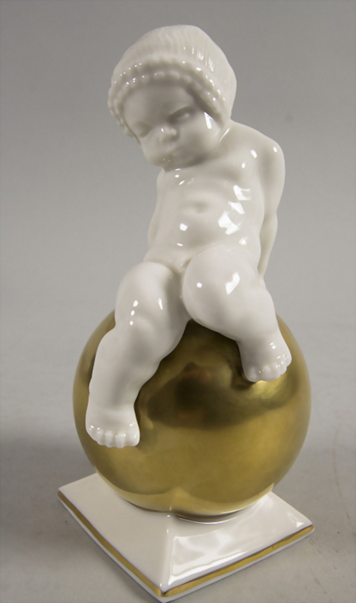 Beflügelter Putto auf Goldkugel / A winged putto on a golden ball, Karl Tutter, ...