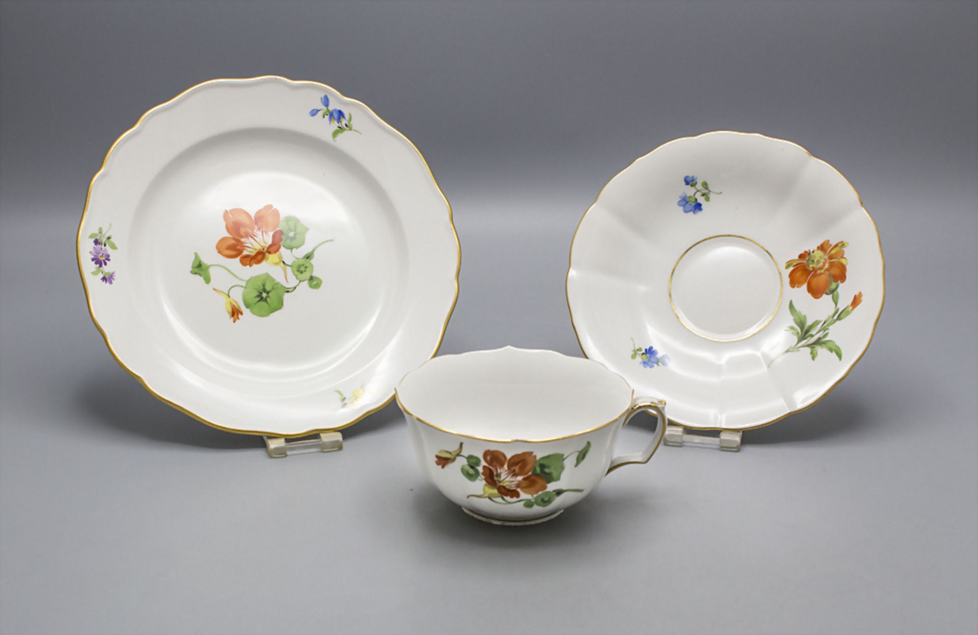 Teegedeck mit Kapuzinerkresse / A tea setting with nasturtium, Meissen, Mitte 20. Jh. - Image 2 of 7