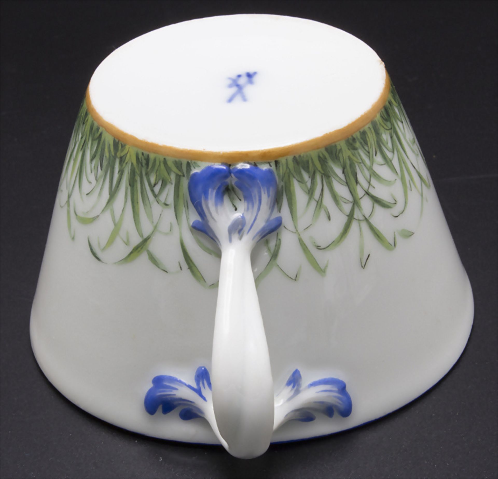 Tasse und UT mit Monogramm / A cup with saucer with monogram, Meissen, Anfang 19. Jh. - Image 8 of 9
