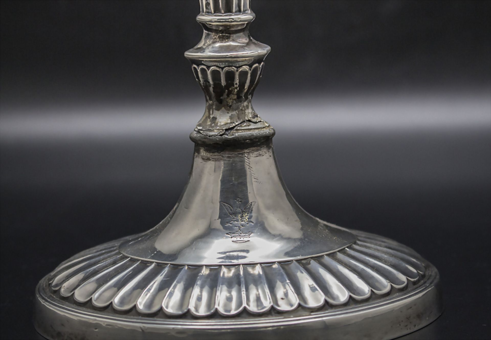 Kerzenleuchter / A silver candlestick, Daniel & John Wellby, London, 1899 - Bild 4 aus 6